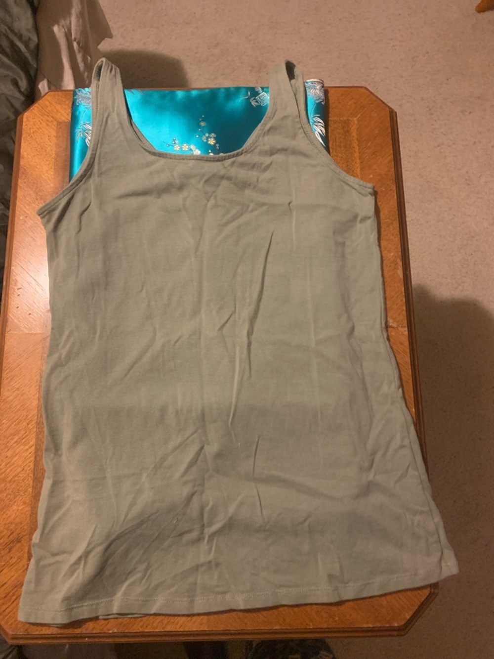 J. Jill Olive Tank Top - perfect reversible tank - Picture 6 of 8